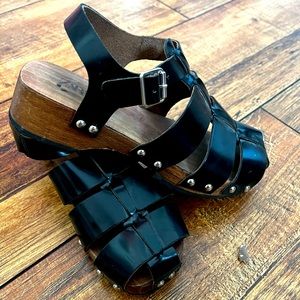 Girls Zara clogs